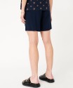 Short maternité avec large ceinture smockée